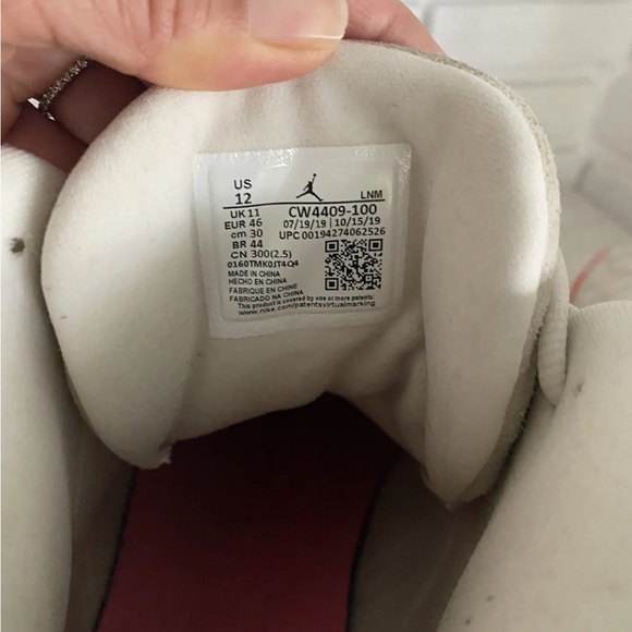 Size 12 - Jordan 13 Retro Chinese New Year 2020.

One insole missing. No box. - Picture 5 of 5